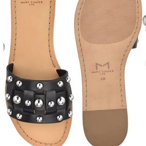Marc Fisher black Pacca slide sandal size 6